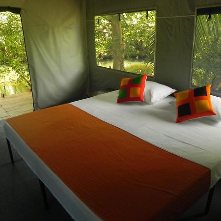 Makulu Safari Camping Udawalawe Exterior foto