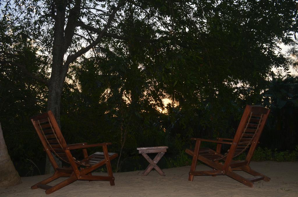 Makulu Safari Camping Udawalawe Exterior foto