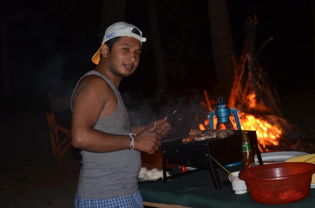 Makulu Safari Camping Udawalawe Exterior foto